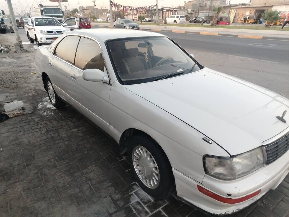 السلام عليكم
للبيع كراون بطة مديل ١٩٩٢
مكفولة من الكصة و نقل جثة و اصوليات
اضمنلك الاصوليات 
السيارة راعيهة موجود بخور الزبير

السيارة حلوة و نظيفة و شوف الصور و تأكد بعينك
السعر٥٨ 

الشراي يتواصل *********** البصرة, العراق
