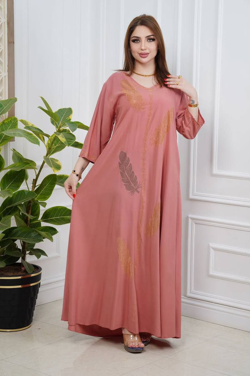 الكشمير الصيفي.. هيبة وراحة! ☀️
​"لا تفكر ولا تحير.. يم القره غولي موجود الكشمير! 🧣
رجعنا لكم وبقوة مع الموديل الصيفي الجديد، خامة باردة، ملمس ناعم، وتصميم يبيض الوجه بكل مكان.
​لأننا نعرف إن 'الزين' يحتاج قياسات مرتاحة، وفرنا لكم القياسات الخاصة:
✅ 2XL | 3XL | 4XL | 5XL
​الكمية محدودة.. احجز موديلك الآن قبل النفاذ!"


**إذا كنت صاحب هذا الإعلان وتريد حذفه لأي سبب، رجاءا أرسل رسالة إلى الدعم الفني**