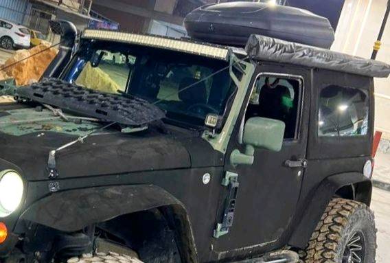 السلام عليكم 
للمراوس شعندك نزل حسب قناعه 

ارخص رانكلر 11 بهل تزويد الله يشاهد صايره علينه فوك 220 -سعره 135 وبلخير ع ياخذه 

الوحش الامريكي Jeeb Wrangler جيب رانكلر 2011 فئة سبورت اربعينيه دفع رباعي 4x4 

وارد امريكي ضرره جاملغ امامي فقط بدون دواخل

سقف كاربون قابل للفتح 

رقم ديالى شرط تحويل 

ماشيه 110 الف فقط حقيقي

محرك كير ولوكير صدر تبريد كله كامله 

سياره مغلفه قديفه شامو تغليف موصبغ وكشره كلش نضيف وبلادي وعندي صور قبل تغليف شرط زلغ مابيه ع وضع الشركه بدون صبغ 

داخل جلد لون قرميدي 🤎

   تعديلات  ⚡

صالنصات بوابات تفريغ نار 🔥 وصوت رياضي🌪 مشتغله يم كراج كاربون 

مرفعه ٢.٥ انج 
بنيد ابو فتحات 
دبلات و لويات اودمان 
حامل سبر خلفي تي ماكس 
دعاميه بويزن سبايدر 
شوته اوف رود تي ماكس 
دوس جنبيه اميركنستار 
لد بار 
بلوجكترات عدد ٢٤ 
بوكسفيوز و كنترول خاص بالبلوجكترات 
ونج سحب 
مظله جانبيه 
صندوق خزن بوكس 
شاشه اندرويد كامره خلفيه
وبعد بيه هواي تعديلات وماعده اضافات داخليه والخارحيه هواي اضافات 
-----
 سبير والدعاميه موجودات وسياره جان عليه تاير جبلي بس هسه شديتله هذا تاير الياخذه يشدله جبلي او يعوف هذا بعد يم مشتري ويردله ترتيبات بسيطه فقط 
مكان سياره الاعطيفيه 
الاستفسار اتصال ع رقم *********** سيد علي او واتساب *********** 