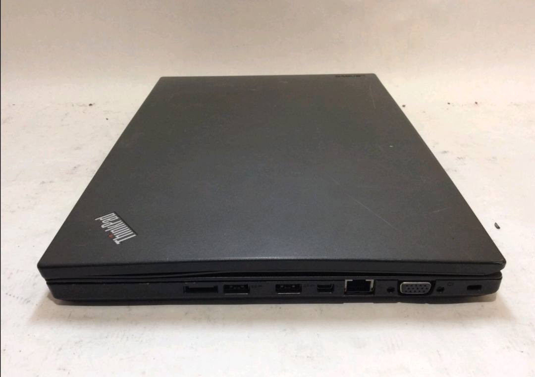 🔥 Lenovo ThinkPad L460 – عرض اقتصادي قوي 🔥
📲 للحجز والاستفسار واتساب: ***********
💻 المعالج: Intel Core i3 الجيل السادس (فئة U)
🧠 الرام: 16GB DDR3 – أداء ممتاز للدراسة والشغل اليومي
💾 التخزين: 256GB SSD SanDisk – سرعة إقلاع وتشغيل عالية
🖥 الشاشة: 14 إنج FHD – صورة واضحة ونقية
🎮 كرت الشاشة:
Intel HD 8GB داخلي
AMD Radeon R5 M350 2GB خارجي
🪟 النظام: Windows 10 Pro
💰 السعر: 200 ألف فقط 🔥
مناسب للطلاب، المحاسبة، أوفيس، وتصفح ثقيل بدون مشاكل 👌
