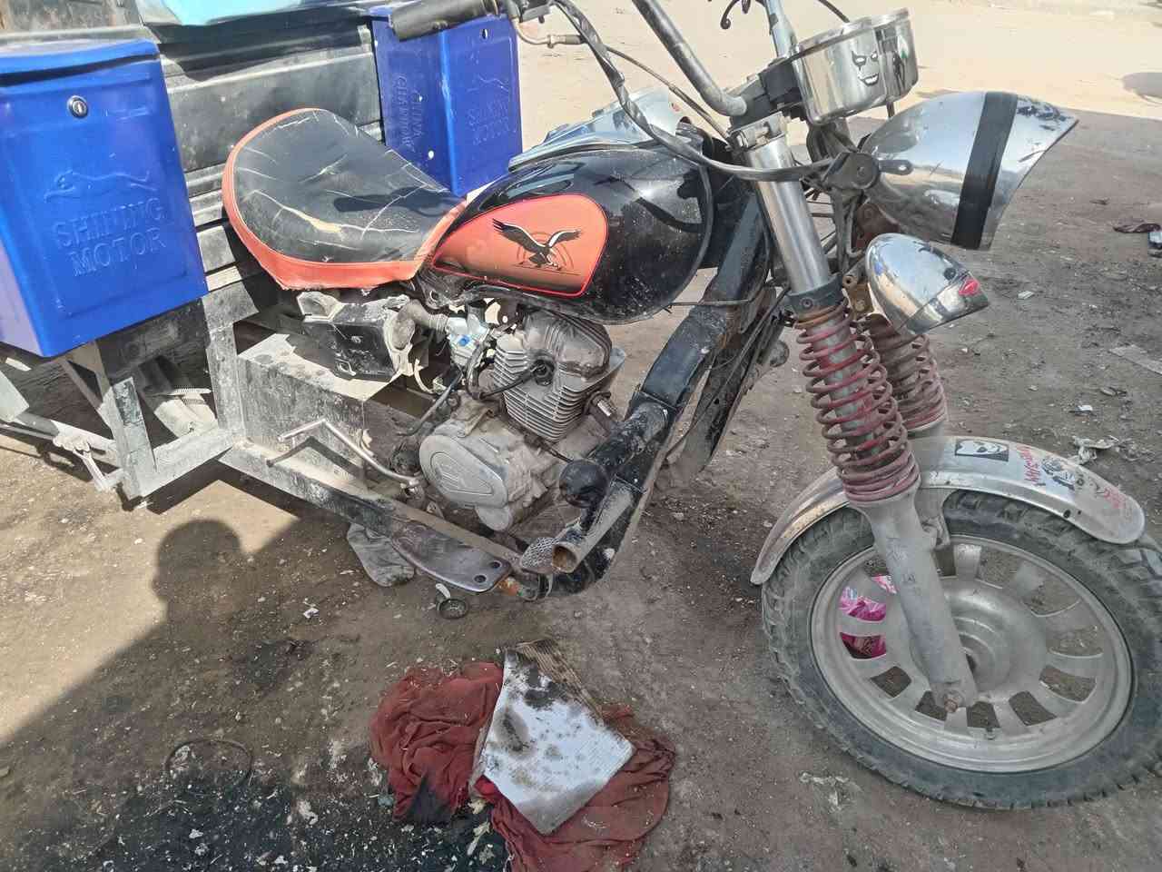 السلام عليكم ستوته( ام تي ار) للبيع بس البدي مال جمره. ستوته اوراق مديل (2013)(وكيلها الربيعي). 
(الستوته بيها فطر بل شاصي معمر تعمير درجه اولى). 
مكينه نظيفه. الستوته نظيفه ستوني مرتبها. ا(لمكان نجف حي الشرطه). ***********.(السعر مليون) بيها مجال بسيط كلش.
