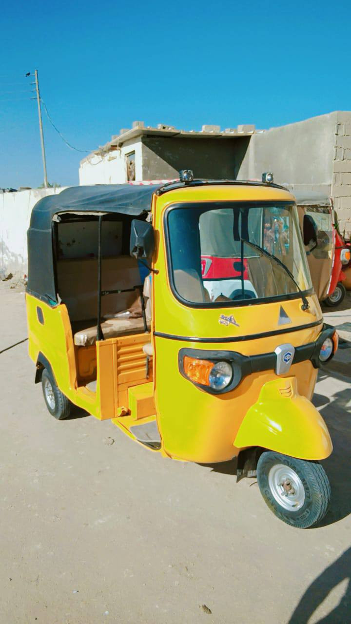 تكتك بياجو محوره تفيس جديده و كفاله وشغاله وجاهزه رقم وسنويه بصره كرمه علي ***********))))))***********
