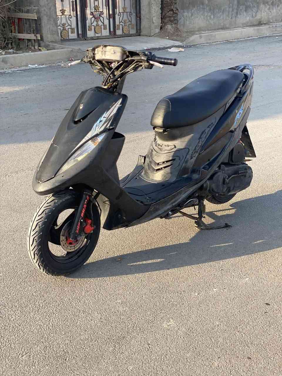 السلام عليكم ماكس عدلة للبيع دراجة خير من الله بوشة49بلادي ما مفتوحة ابد سلف كابريتر كلة شغال صالنصة اف ام دراجة شلعة تشك الكاع ومعدل قاتل بيها كفرات اصلية ختم واحد مكينة خرسة تجي تجيب وياك فيتر وتفصح دراجة ملحة الحاضن والحية والذيل وبعد هواي السعر660وبيها مجال لطيبين مكاني بغداد مدينة الصدر  متواجد بس واتساب وعل رصيد هذا الرقم.  ***********
