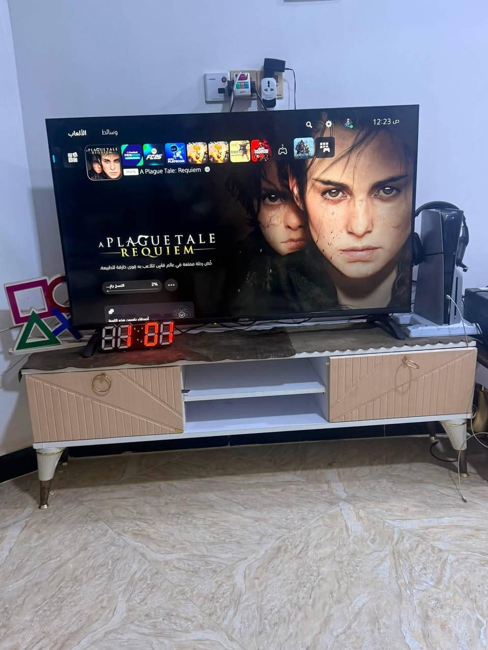 شاشة حجم 50 نو ع أزارا للبيع
***********
العبيدي شارع 20 
سعر 300
