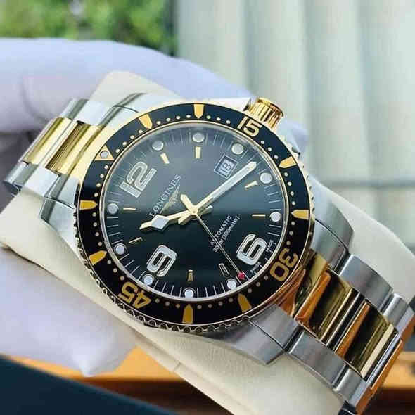 لونجينز
#الأصلي #جديدلوك
حجز مسبق فقط 
اوتوماتيك ⚙️

الأسعار و المواصفات في قناة التيليغرام 
رابط القناة في التعليقات
للإستفسار ***********
