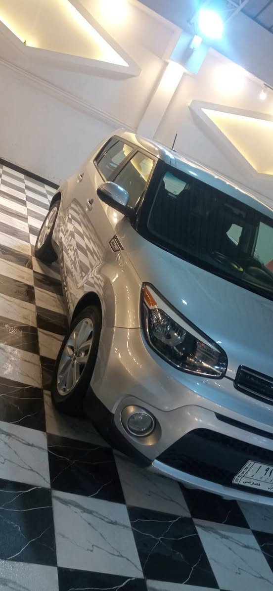 كياصول موديل 18حادثه خشم البنيدوجاملغ ودحجه بالباب صبغ 3قطع ماشية 117محرك 2000شاشة جبيرة تبريدلمس رقم بابل 122بيهامجال بسيط ***********
