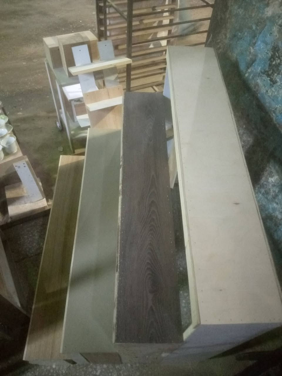 مدرج اربع ادوار يستحمل ويشيل والسعر بسيط


**إذا كنت صاحب هذا الإعلان وتريد حذفه لأي سبب، رجاءا أرسل رسالة إلى الدعم الفني**