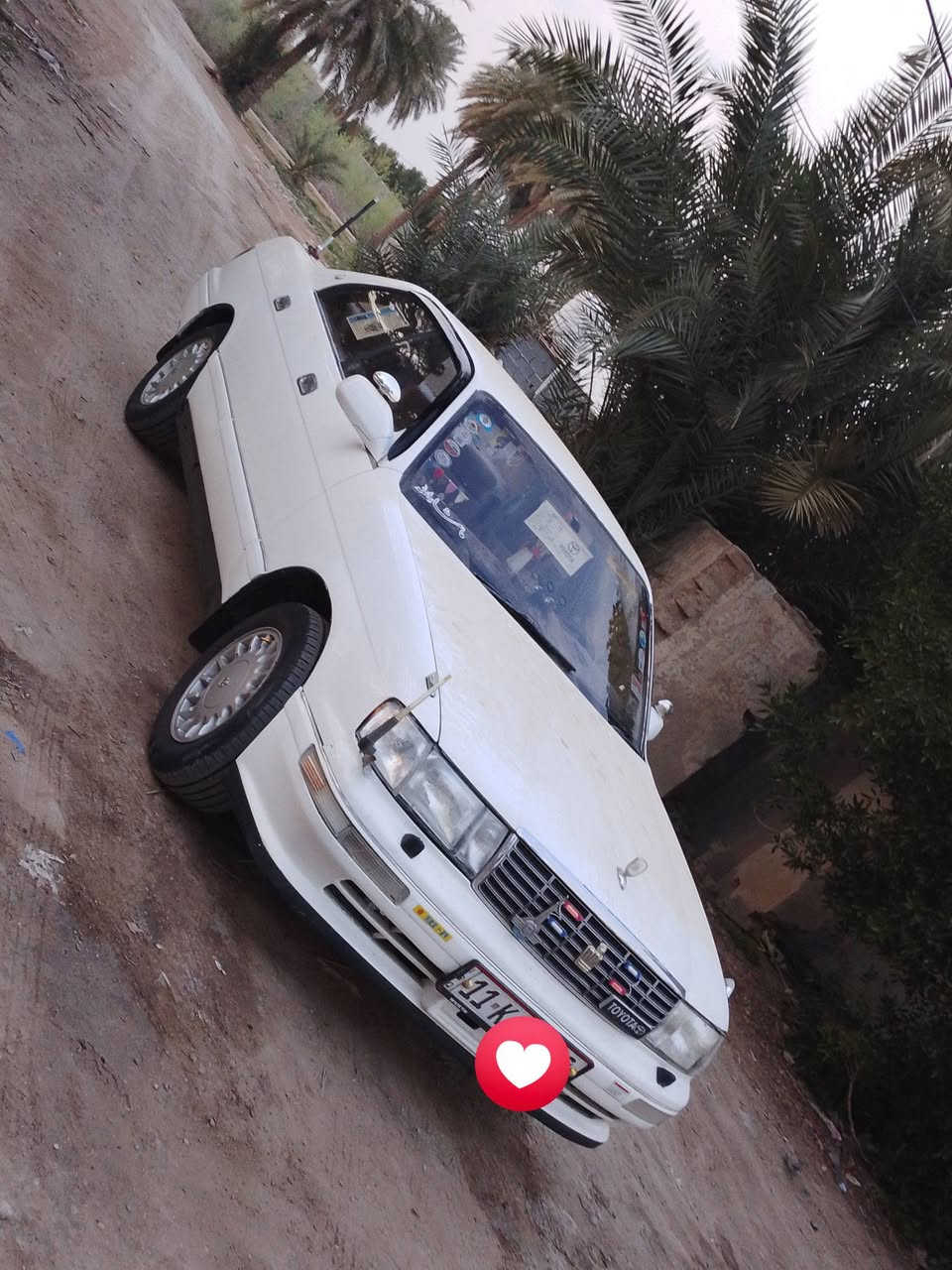 السلام عليكم بطه كروان كفاله عامه لاضربه ولامعجون مصبوغه فقط جماليه سياره جديده بمعنه الكلمه موديل 93 سياره بسمي سنويه لل31 رقم انكليزي بغداد السعر 58 وبيها مجال ***********
