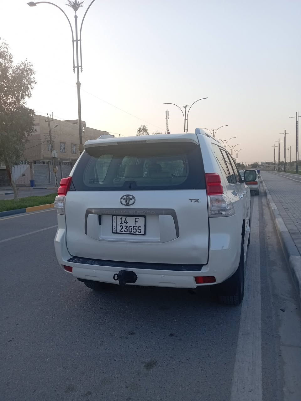 السلام عليكم البيع برادو موديل 2010 اصل كير محرك خير من الله جاهزه من كلشي المكان بصره كرمت علي ابو صخير قرب مشروع حقل الماء السعر خابر وتدلل ***********
