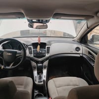 للبيع او لمراوس حس القناعه كروز موديل 2012 بغداد بسمي هزه وسنويه جديده...