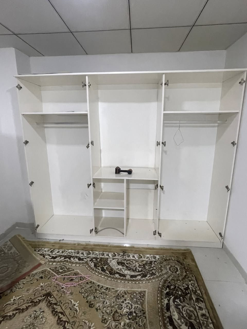 نوستنیکی سپی ٢ نەفەری زۆر پاکوو خاوینە  مالی دۆستە ٦ پارجەیە دۆشەکی باشی لەگەلە بۆفرۆشتن لە سلیمانی  viber      Wats app 0771 9648587
