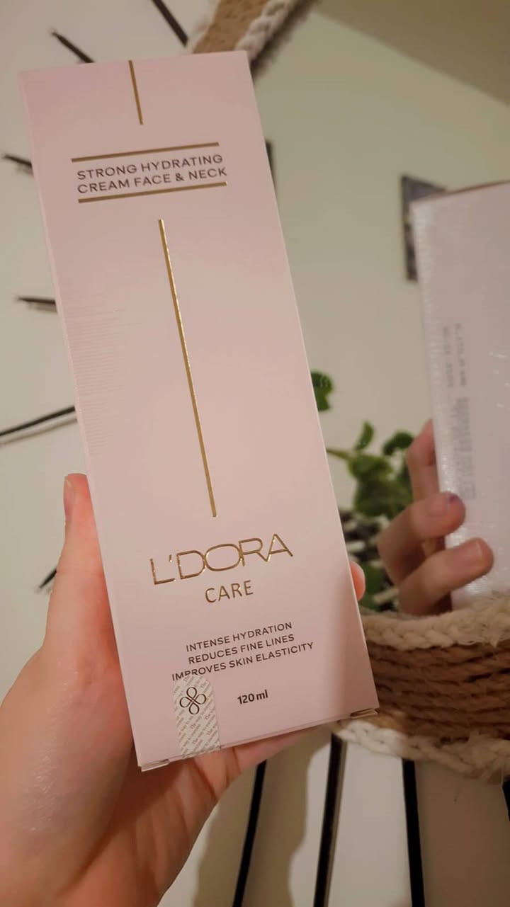 الحجز واتساب ***********
