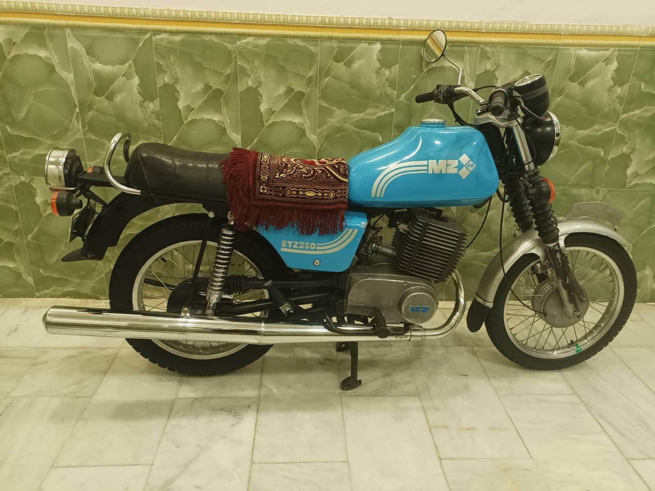 سلام عليكم للبيع ماطور ٨٢ مكينه كصه٢ ناعمه كهربائيات كلهه شغاره دراجه جاهزه مابيهه نقص برعي داينمو وارميجر بلادي لحيم بس بل خشم السعر اتصل عله رقم ***********
