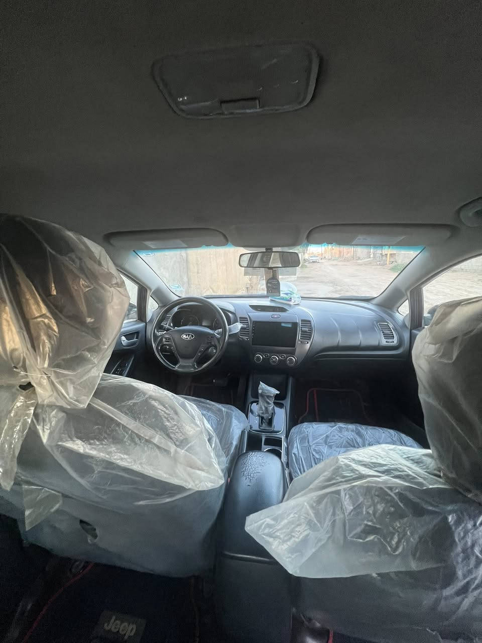 السلام عليكم فورتي2017 حادثها موضح بصورة سونار محرك دوش 2000 السعر 115 وبيها مجال


**إذا كنت صاحب هذا الإعلان وتريد حذفه لأي سبب، رجاءا أرسل رسالة إلى الدعم الفني**