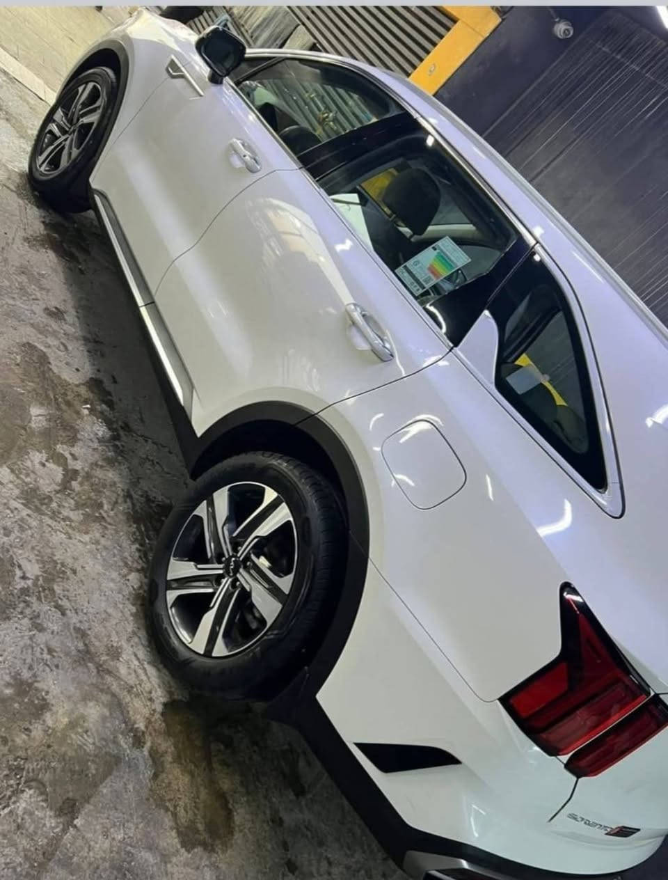 السلام عليكم اخواني الاعزاء
سورنتو موديل ٢٠٢٣ نص فول السيارة نظيفة والحمدالله وباسمي ورقمه بغداد الدولي ماببه اي نقص بصمة تشغيل عن بعد شا؛ ة نفكيسن وكاربلي وبلوتوث كير ماوس ٤وضعيات قيادة سايد بريك كهرباء مري شفط ترحيب ٣ قطع تبريد دشبول اضاءه ٨ الوان شاحن لاسلكي بيه طعجه بالباب الي وره فقط ممصلح لان الصبغ مواكع ماشية ٨١ قابلة للزيادة السعر ٢٨٢ وبيه مجال للشراي ويارب يرزق الجميع
مكان السارة بغداد رقم الهاتف ***********
