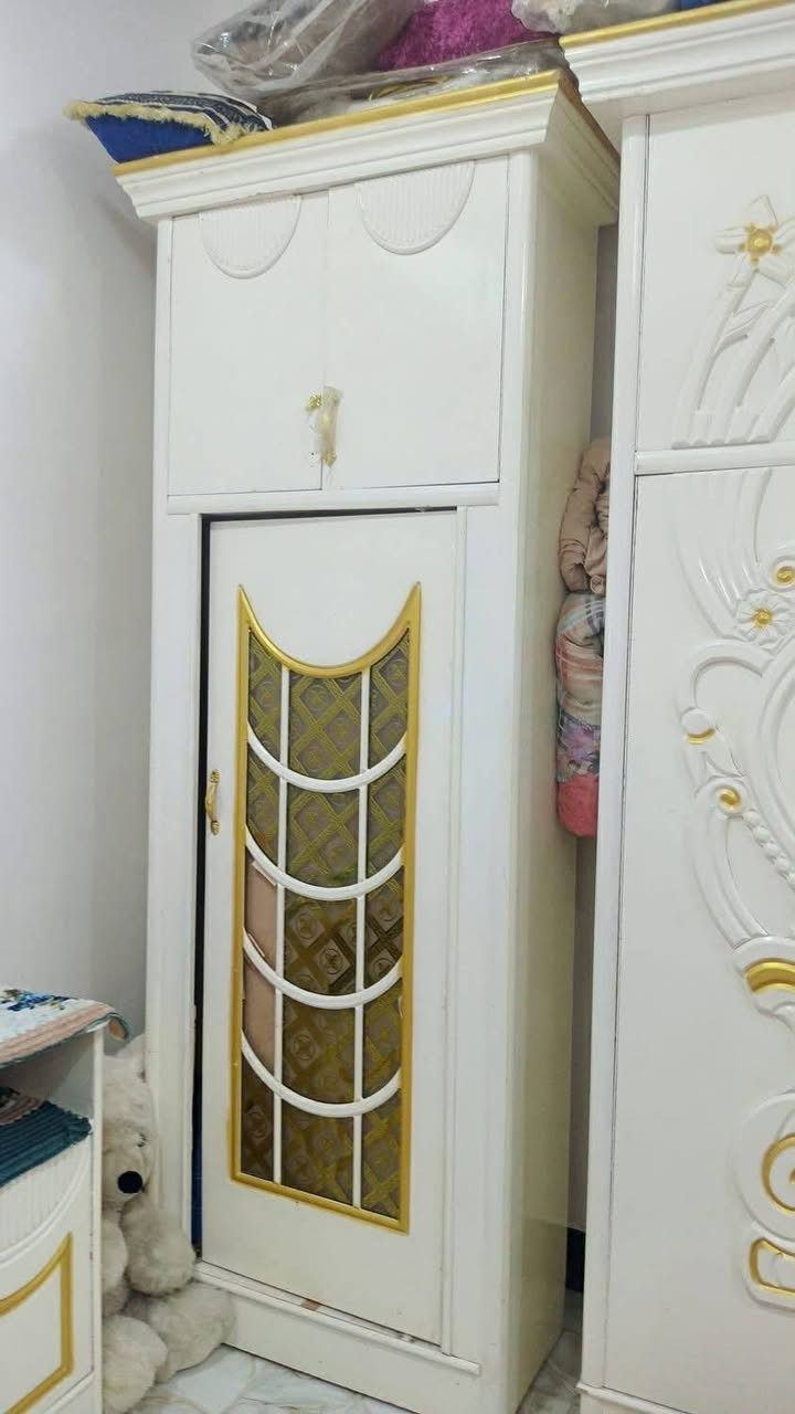 غرفة تسكام عراقي  السعر 850 وبيها مجال للشراي


**إذا كنت صاحب هذا الإعلان وتريد حذفه لأي سبب، رجاءا أرسل رسالة إلى الدعم الفني**