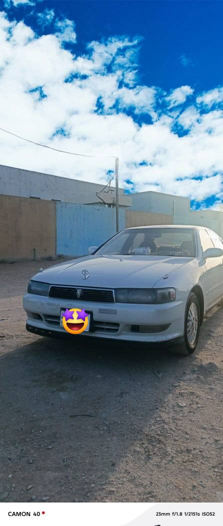 كرستا 93 لبيع مشروع وطني رقم انكليزي اللون لؤلؤي سنويه ل 2030  محرك 2500 لاتنقيص ولاتبخير شرط جديد تخم اطارات بطارية جديده السعر 65 ورقه وبيه مجال تجي وبيك خير واتدل موبايل *********** مكانه نجف
