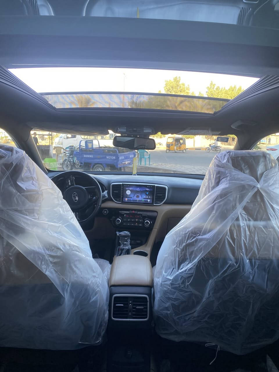 يالله
سلام عليكم سبورتج 2019 بغداد خليجي جديده خلاص 
السعر                                        205 وبيه مجال خير من الله 
ماشيه                                     000 75الف حقيقي 
الستفسار اكثر                          ***********
                                             ***********
مواصفاتها فول
معروفه بس ما عدا جنطه مو كهرباء 
يعني حتى تشغيل عن بعد بيه 

سياره جديده كفاله عامه من الصبغ والتبديل والفتح 
مكينه وكير مكفولات على وضع الشركه برغي ما مفتوح بيه وبكل السياره برغي ما مفتوح  
وكلشي موضح بالسونار موجود بالمنشور 
والسياره احله من الصور والسونار بالحقيقه 
مكان السياره  بغداد المحموديه 
علمن ان السياره باسمي
