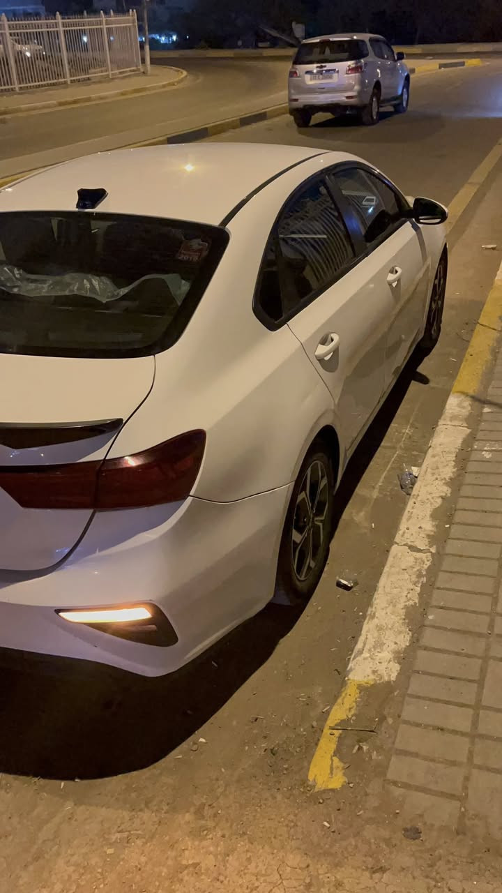 سلام عليكم كيا فورتي 2019 بيع أو مراوس سعر 130وبها مجال حك الجيه ستفسار ***********واتساب
