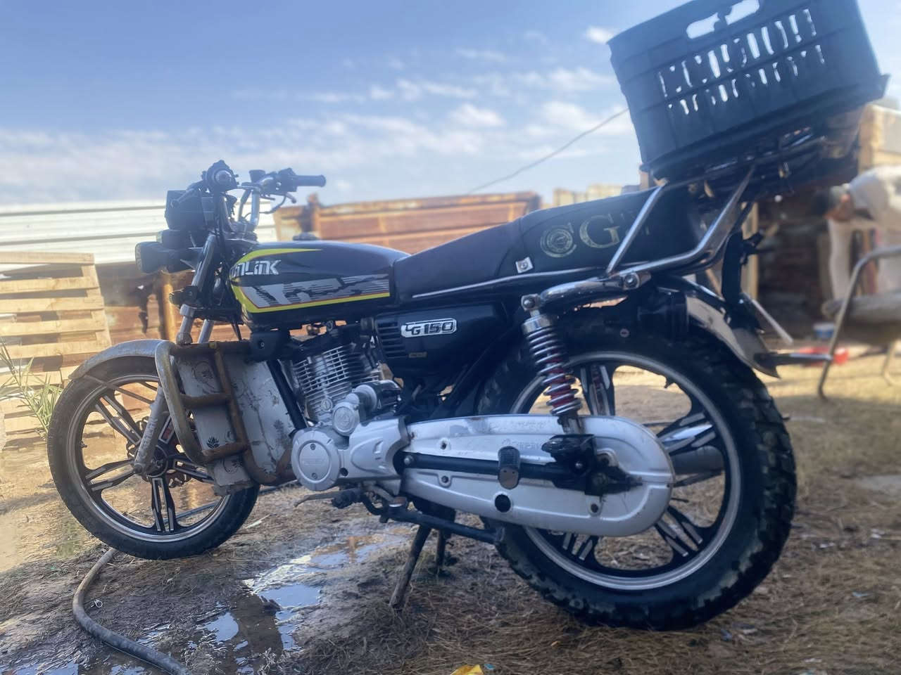 سلام عليكم دراجه نضيفه مديل 2024 دراجه تاخذه وتدعيلي شغله كلشي. سعر 550


**إذا كنت صاحب هذا الإعلان وتريد حذفه لأي سبب، رجاءا أرسل رسالة إلى الدعم الفني**