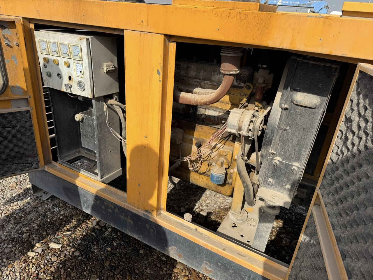 مولدات جمله سعر جوه السوك دويس 912بلادي  بستمين  مولد صيني كاتم 4سلندر بحاله جيده جدا سعر المولدين 25ورقه من الأخير أبيع الاثين ما أبيع واحد 
سامراء مفرق الفلوجه ***********
