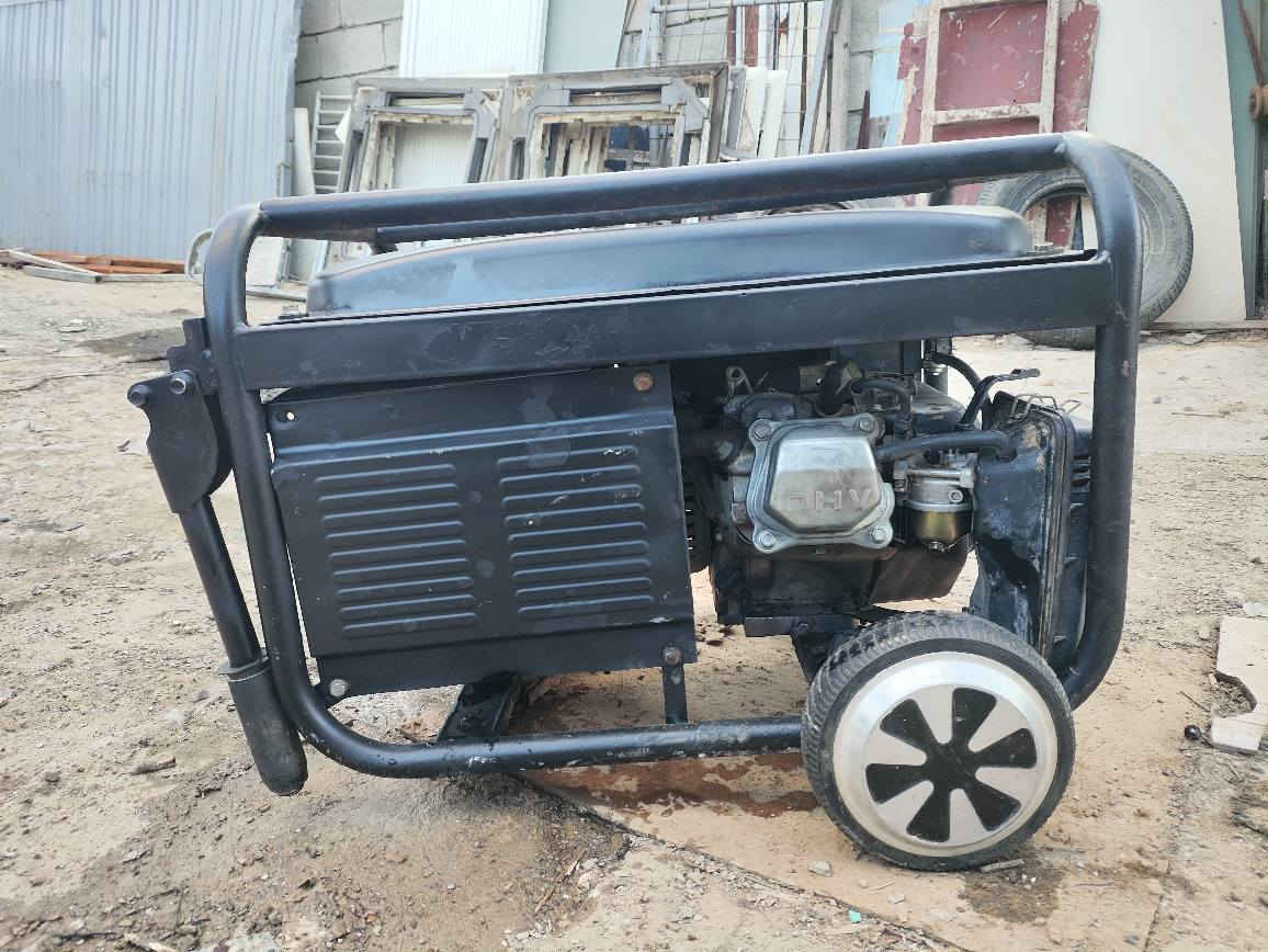 مۆلیدە بۆ فرۆشتن ١٢ ئەمپێری کەم ئیشی کردوە زۆر مەزبوتو بەشەرت 
0770 202 6113 السليمانية, العراق
