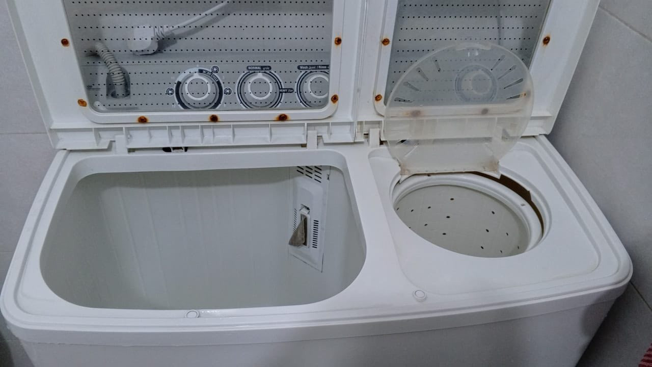 غساله اي ضرر مابيه جديد وماداخله تصليح ابد 
مكفوله من كلشي نوعيته دنكا حجمه 13كيلو سعره 140بيه مجال 
اتصال ع راعيهه 
***********
