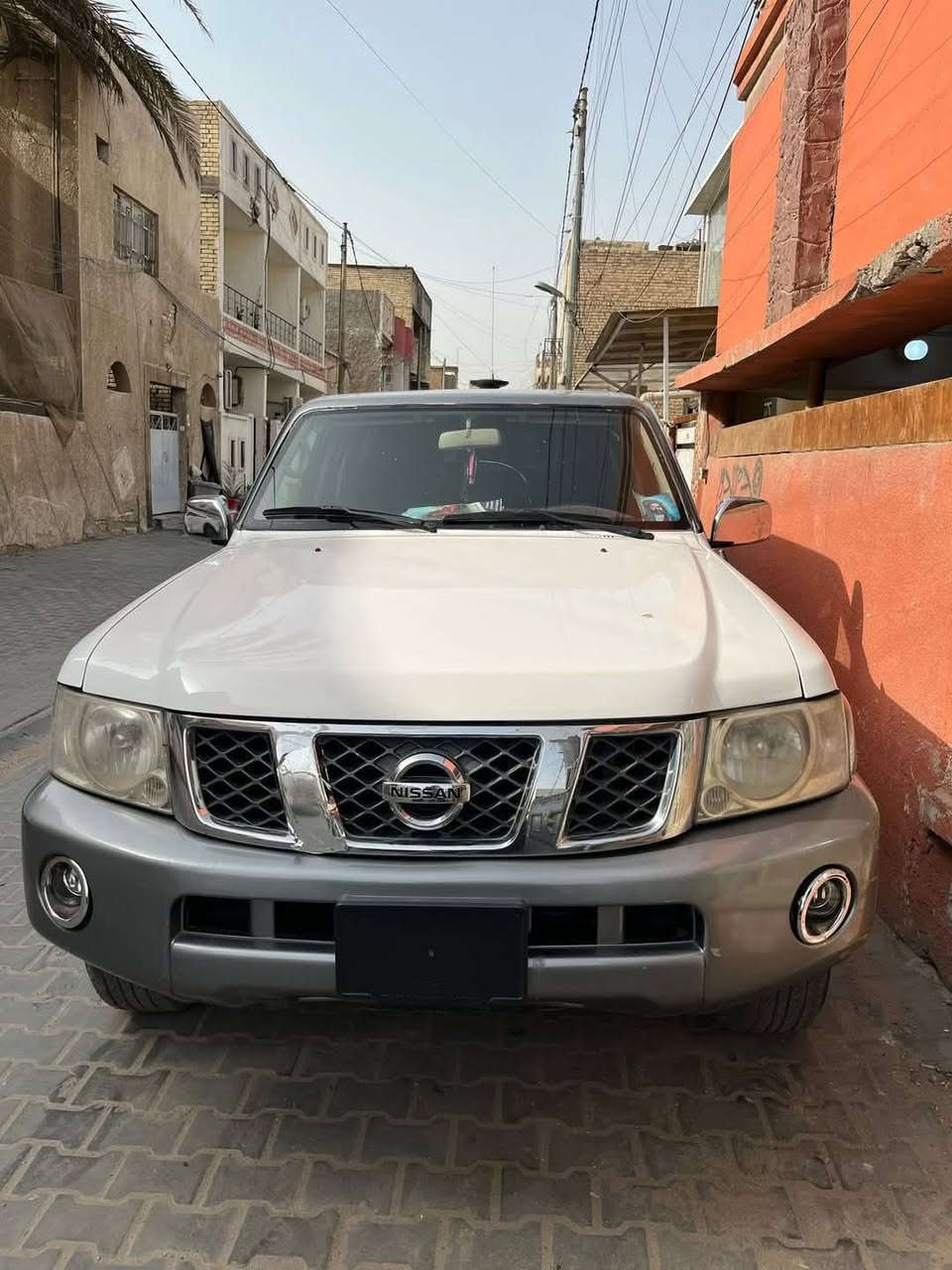 سلام عليكم نيسان باترول البيع سلك محدثة 19 بس خارج مزاد وزارة الداخلية رقمهه كامل هزه كامله بس عل بصمه ونستلم رقام صبغ عام ٢٠٠٥ مكينه ٤٠٠٥ كير عادي بخاخ غاز ١٠٠ التر بنزين ٤٠ التر الوكير شغال ربل دبلات الويات هسه شادهن ضربه باب سايق خفيفه السعر ١٠٥ وبيهه مجال

***********
