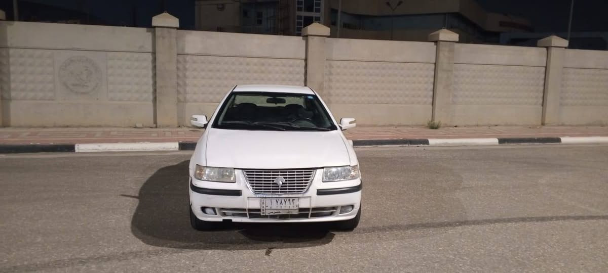 السلام عليكم  سمند للبيع 2017 مكينه قبل شهرين مشدوده بيه ضربه بلجاملق الخلفي راعيه موجود كربلاء سنويه ٢٧  *********** السعر ٤٠ وبيه مجال مداور ثاني يوم كربلاء

