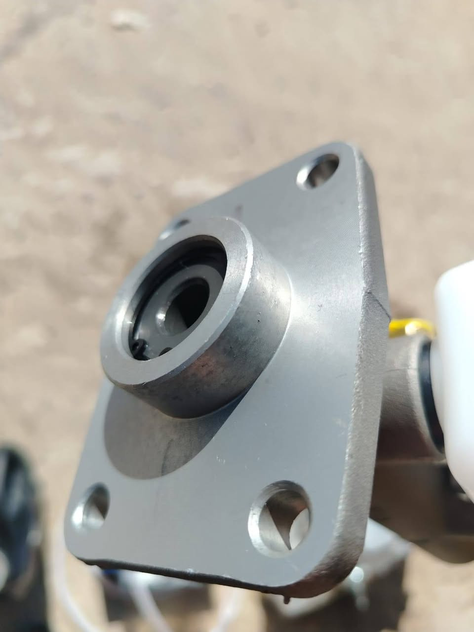 السلام عليكم بيكم كنوه أدوات للبيع سياره جاهزه ٢٠٠٧ محرك جديد كابريتر ديلكو فيت بم تانكي جديد السياره جاهزه العنوان مشروع الوحده ***********السعر ١٧
