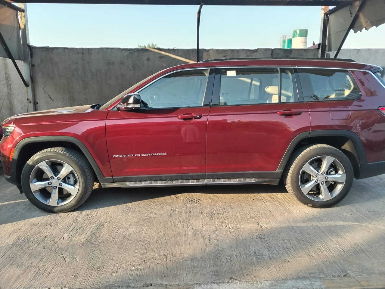 جيب لاريدو لمتد فول موصفات للخير خليجي كفاله عامه هواي بيها سوالف حته ماكدر اكتبهن لن يتعبن سعره ٣٤ $ وبيها مجال 

***********
