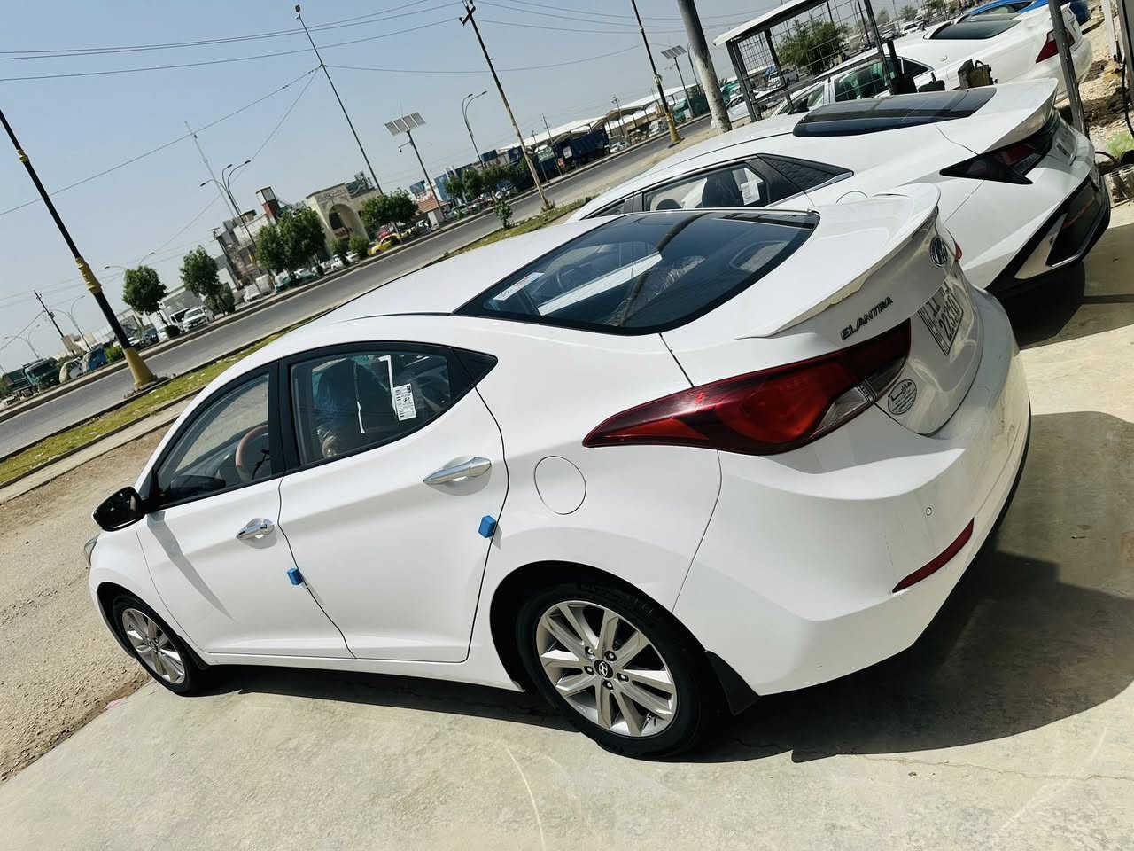 معرض قلعه أربيل.                  معرض قلعه اربيل 

💎هونداي النترا       ELANTRA.  
  
💎   2014 شكل 2016👍.          رقم بغداد إنكليزي 
                                
💎خليجي  مكفوله جديده       

   دبل ايرباك    +  

💎سلايد - فتحة.        

💎محرك 1800.     

💎 داخل صاج  .         السعر 133

💎شاشة

💎تحكم أستيرن + نضام ايكو

💎 كاميرا  خلفي HD دواره

💎ويل كب كروم 5 

 💎 ثلاجه

‼️العنوان بابل طريق حله نجف

   *********** مصطفى المسافر
*********** مقتدى المسافر
***********ا. أحمد المسافر
