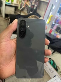 A56 5G • ٢٥٦ جيجا • نضيف