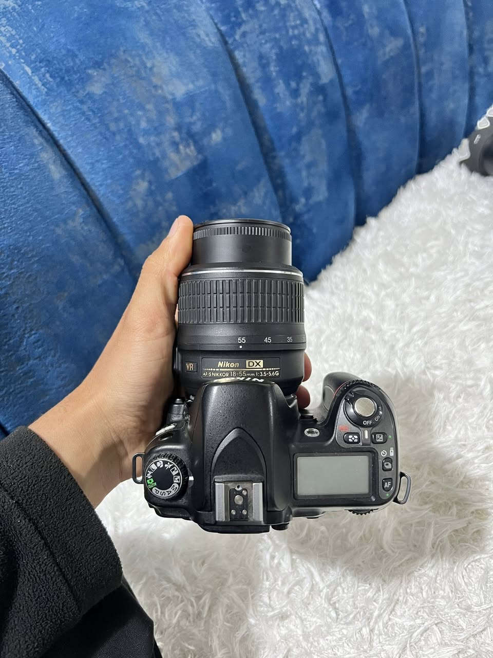 شەتەر 1k وەک لۆکە فەڕقی نیە 
لێنز 18-55 vr 

شەحن
پاتری
کارتۆن

نرخ 170 دۆلار😳

شوێن ڕانیە
گەیاندن هەیە


**إذا كنت صاحب هذا الإعلان وتريد حذفه لأي سبب، رجاءا أرسل رسالة إلى الدعم الفني**