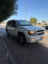 السلام  عليكم من رخصت الادمن  بلايزر موديل 2008  خليجي مكفوله من الضرب...