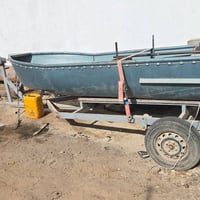 زورق جاهز  محرك ٤٠ حصان ياماها مامفتوح مع طراده حديد ٥ متر مع عربانه ا...