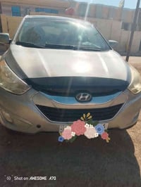 #مراوس توسان موديل 2013 بصمه وارد كوري رقمها انكليزي بغداد  محرك 2400 ...