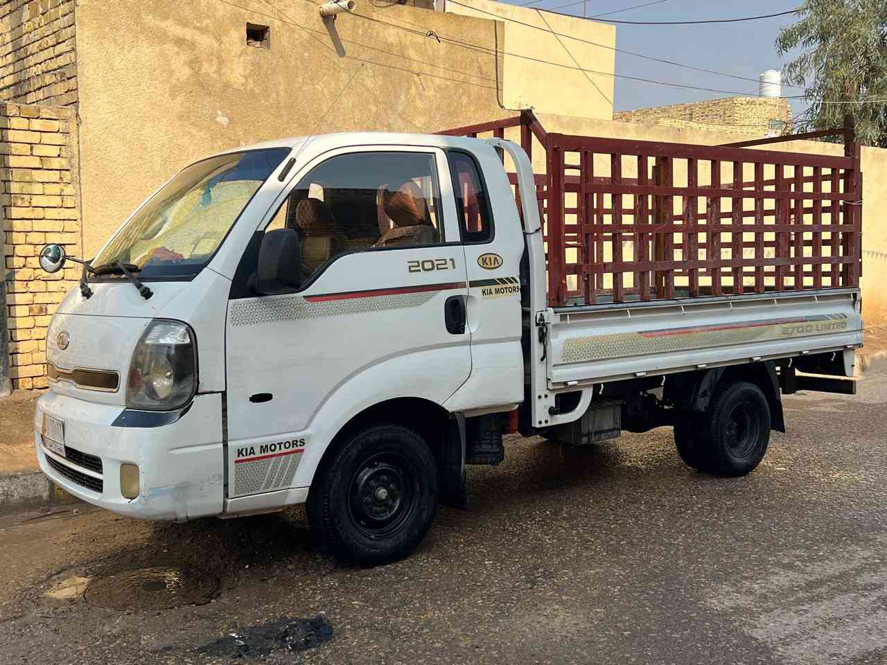 كيه موديل 20
مبدل قماره مكينه جديده
باسمي  رقم قادسيه
سعر 93 ورقه
***********
عنوان ميسان
