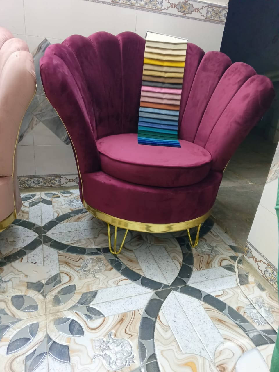 عروووض نار.... 
شازلون +كرسي+طابوريه"💖
تحطيم الأسعار 😎 (365.الف فقط) 
رتب غرفت نومك  🤩
وتجهيزك علينه 
 تواصل مع المبيعات 📲
*********** او واتساب.. اتصال 🤙
يتوفر التوصيل بغداد ولجميع المحافظات
 🚁🚁🚘🚁🚁🚘🚁🚁 الفرع الأول بغداد. شارع الرشيد..
