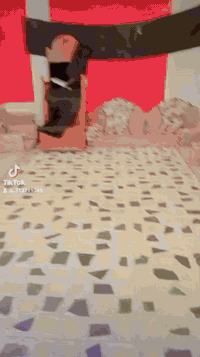 بسم الله 
يوجد بيت للبيع بالفضلية طابقين عكادة مساحته ١٥٠متر شرك قريب عالمستشفى النموذجي فرع أسواق محمد صباح الطابق الأرضي غرفة زغيرة ومطبخ زغير وديوانية وصاله وحمام داخلي وصحيات خارجية وطارمة جبيرة والطابق الثاني غرفتين كبار كافة الخدمات موجوده 
السعر ٨٠ للإستفسار الاتصال أو واتساب ***********
