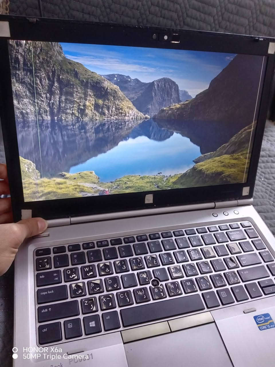 مواصفات / cor i5 جيل الثاني كرت شاشة داخلي 3000intl ، رام 8g, نوعيتها hp 8460p
تحتوي على منفذ اقراص ومنفذ vga ومنفذ يوسبي 3 ومنفذ انترنت وتحتوي على منفذ سيمكارت ومنافذ اخرى...
بيها عيب بسيط خطوط بشاشة ومرات تختفي تقريبا اذا تريد تشوف تفاصيل اكثر تواصل خاص.السعر 100 ألف


**إذا كنت صاحب هذا الإعلان وتريد حذفه لأي سبب، رجاءا أرسل رسالة إلى الدعم الفني**