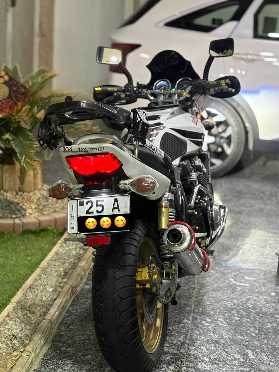 السلام عليكم شباب سيبي فور 400 جيل ثالث 2006 كابريتر الدراجه مكفوله كفاله عامه الدراجه جديده بمعنى الكلمه والحلو بيها رقم وسنويه تحويل باي وقت يعجبك *********** الدراجه رايدها ب 37 وبيها مجال ولحد يكلي اخذ كاوسكي وما اعرف شنو كل شي واله رغابته والدراجه جديده بمعنى الكلمه واكرر رقم وسنويه الي يحب يتواصل ويايه واتساب وخط فقط
