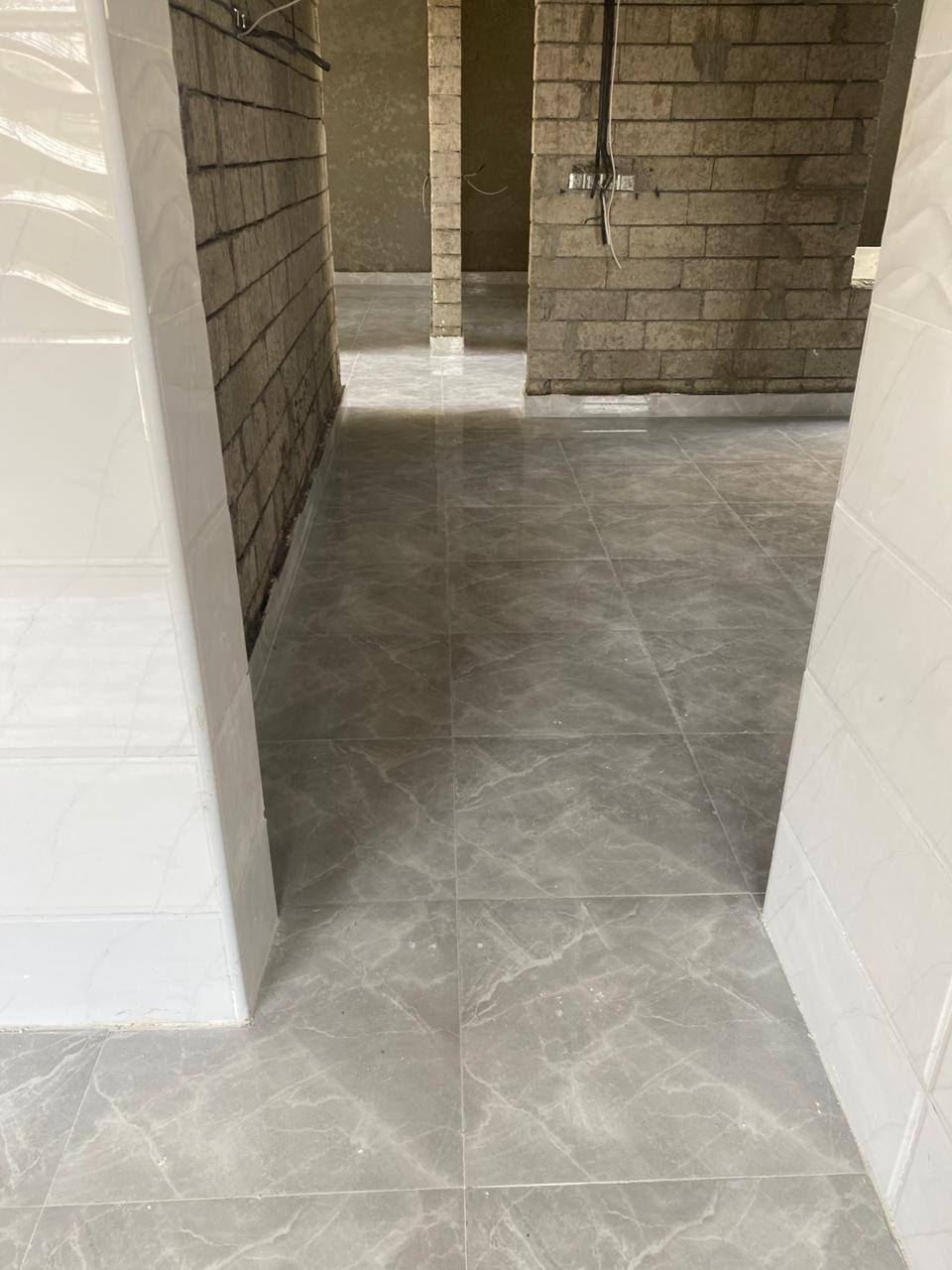 ألسلام عليكم
اسطئ سيراميك شغل درجه اولى
وسعر مناسب
وانزل بل يوميه الي يحتاج٦

***********
