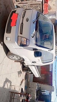 عندي سيارة بنكو الي يريد يشتغل بيهه اجرهه اله موديل 22 الي يريدهه يراس...