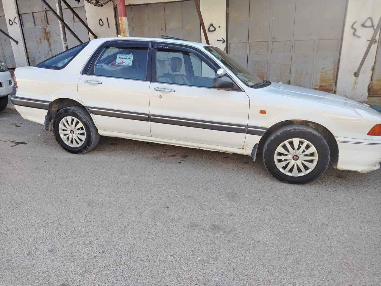 إسلام عليكم مستبوشي موديل 1991رقم بغداد سنويه 28باسمي مكينه بلادي 1800 مكينه جديده سياره صبغ بلادي ضربه مابيه خياس ماكو تخم تاير جديد شغال كهربايات كله شغل حته كلوب الجكمجه شغال صدر نضيف جامه اماميه بدلته جديد السياره تدفه شغاله بس تبريد مابيه السعر(46) العنوان جلولاء الرقم ***********
