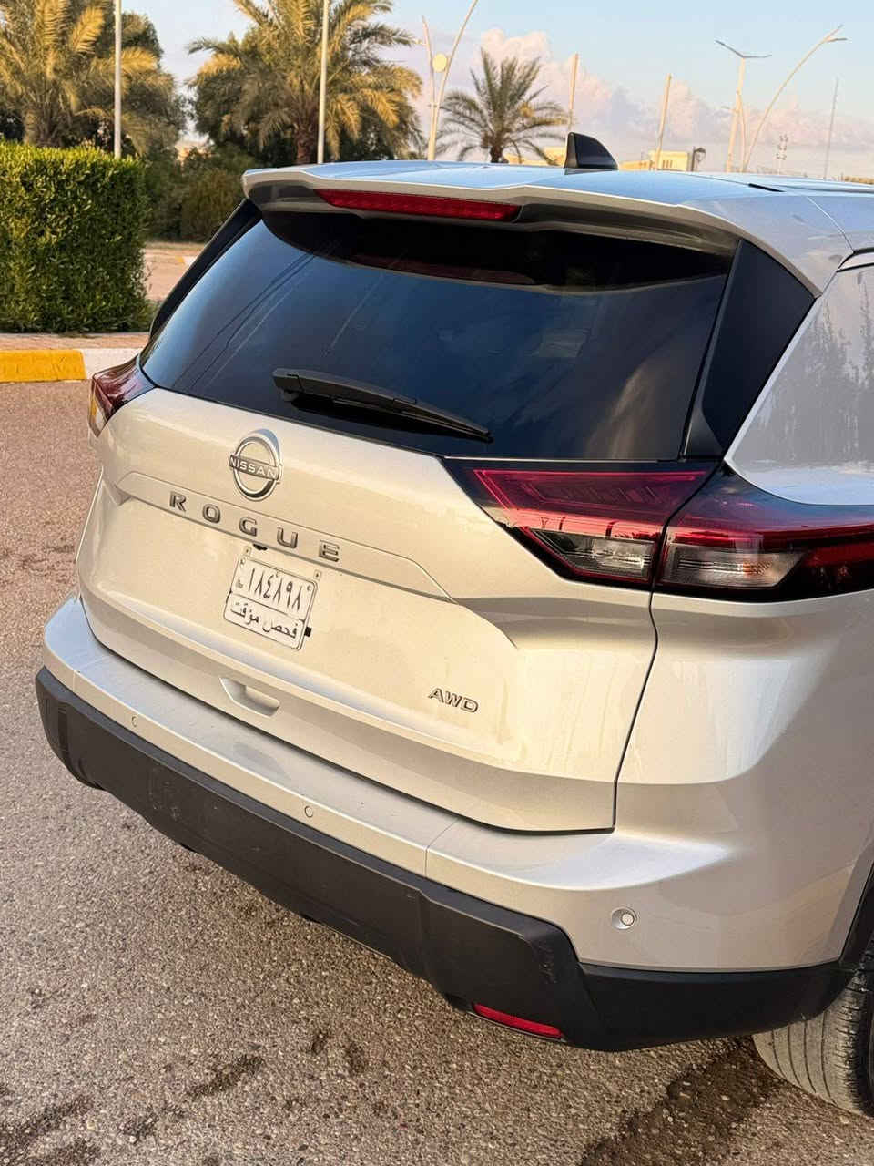 السلام عليكم
للبيع نيسان روج 2024
السعر 161$
ماشيه 35k
رقم منفيس شؤون تترقم بكل المحافظات مدفوع الرسوم كامل فقط تنقل ملكيه بأسم المشتري 
اللون رصاصي سلفر 
مواصفات حلوه
قطعتين تبريد فول تحكمات
شفتات 
كروس سرعه
تدفئه كشنات
كير شرط بدون عيب
محرك شرط بدون عيب
⛔️حادث بسيط بنيد فقط والباقي مكفول شرط السونار 
سياره جاهزه مابيها اي نقص مكان السياره تكريت 
للاتصال ***********
