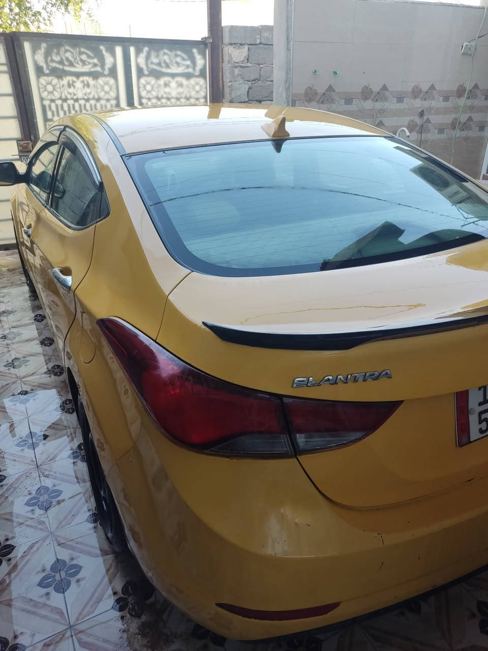 السلام عليكم النتره 2015 مصفره هيه وغرامات رقم بغداد ضرر بنيد والسونار موجود بل نشر عنوان بابل الحصوه السعر 115 وبيها مجال ***********

