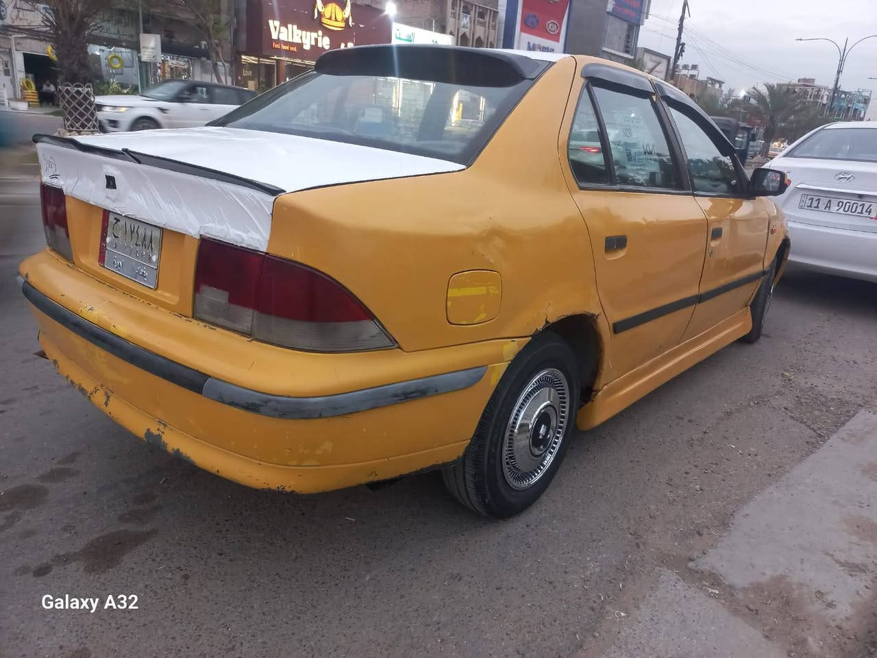 السلام عليكم سمن للبيع 2010 رقم بغداد الماني ماكينه جير خير من الله سياره جاهزه السعر 15 ورقه مكاني بغداد ***********
