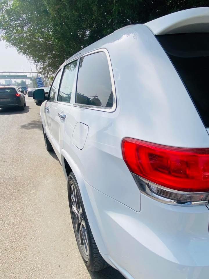 سلام عليكم شباب
للبيع جيب اوفرلاند  3شاشات 
موديل 2018 
رقم بغداد الدولي باسمي تحويل مباشر 
السياره كفاله عامه 
ماشيه46 الف 
مكان السياره بابل 
السعر 272 وبيه مجال بسيط 
***********
