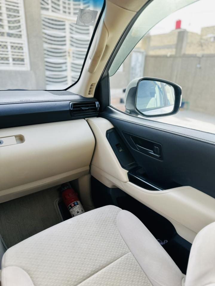 اللهم صلي على محمد وال محمد
لاندكروز gx 2022 تنفس طبيعي 
رقم بغداد ب اسمي الانكليزي الجديد 
جنطه شفط
٣شاشات ام تطبيق
بصمه ابواب 
ويل كب مال فول 
ثلاجه
سايد بريك بصمه 
حساس امامي خلفي 
تحكم ستيرن 
طفايه حريق 
السياره كفاله عامه ماشيه ٦٧
السياره ما ناقصه برغي وشرط الفحص من كل النواحي حداديه كير ومحرك ب جيس
شباك اصلي مال 24
مكان السياره الديوانيه 
السعر :539وماكو ب هيج سعر 
الاتصال فقط على الرقم ***********
او:***********
او:***********
